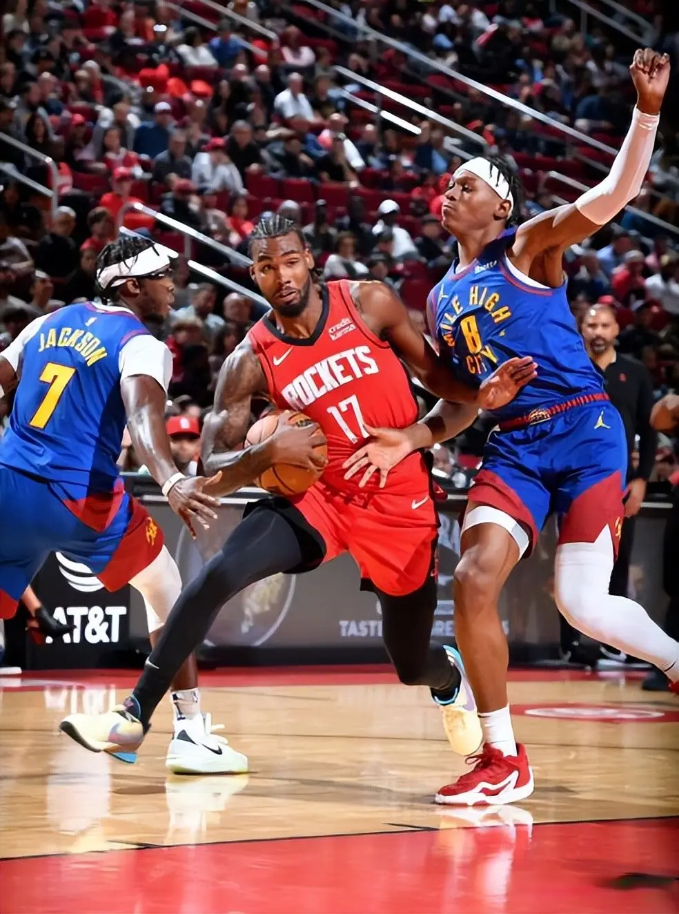 alt, 伊森, img alt, 伊森, img