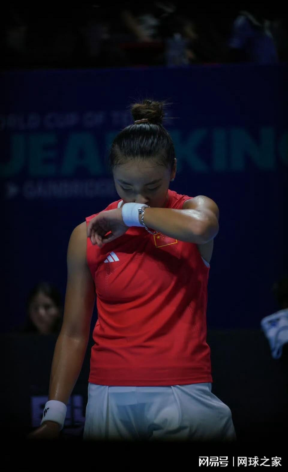 首场比赛袁 首场比赛袁