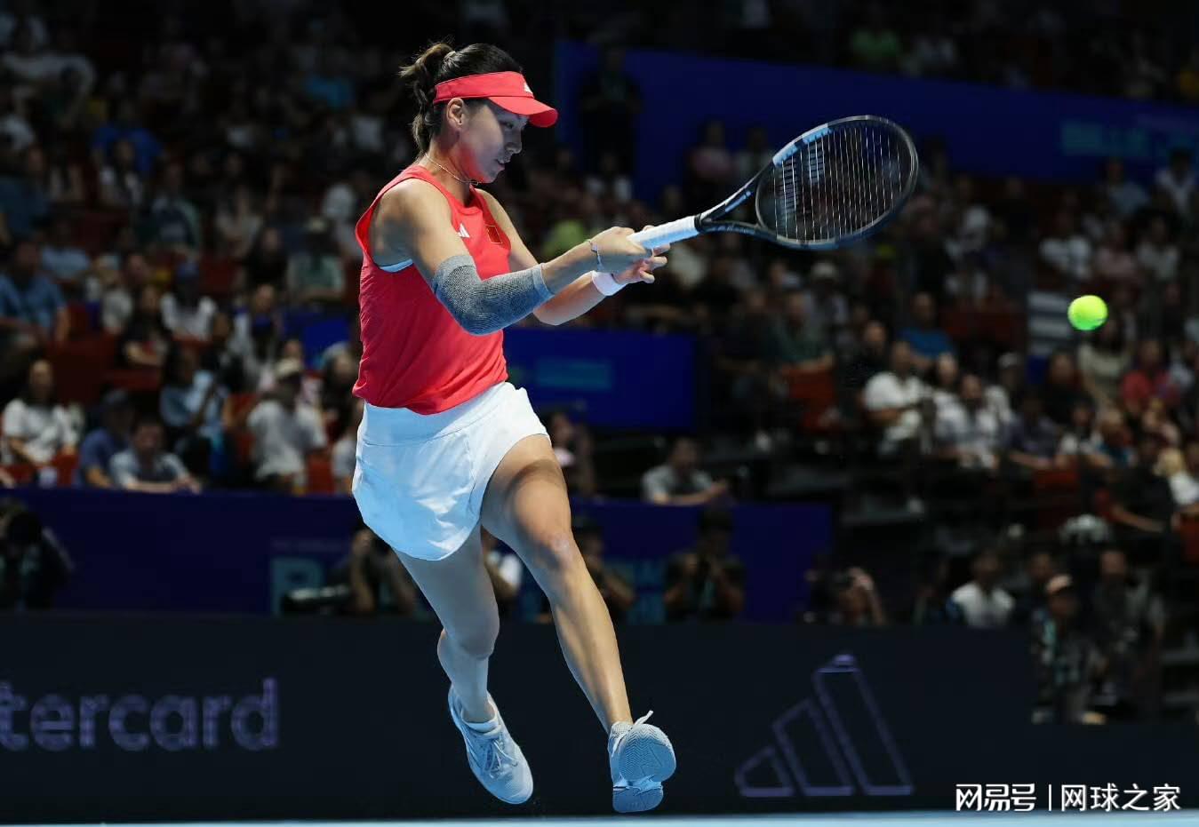 特别是如今 特别是如今