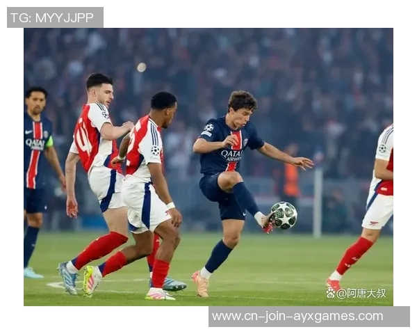 那不勒斯与巴黎圣日耳曼精彩对决比赛回放及精彩瞬间解析